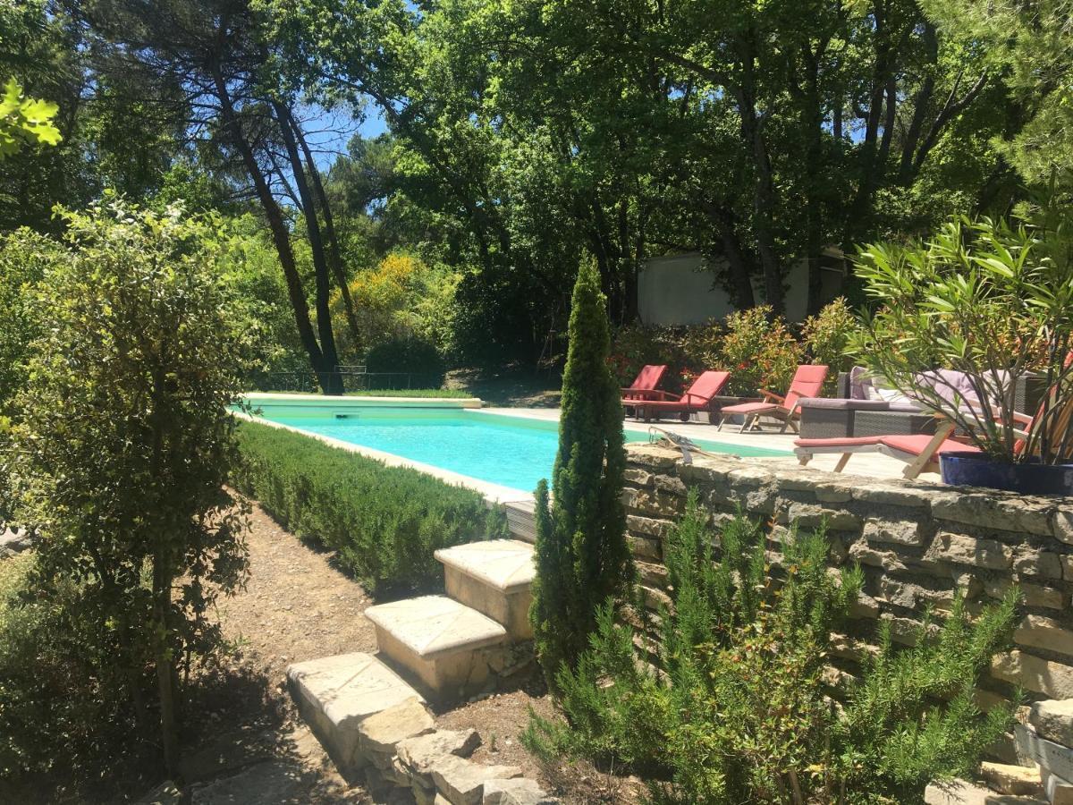 Villa De Carbonelle Pierrevert Exterior foto